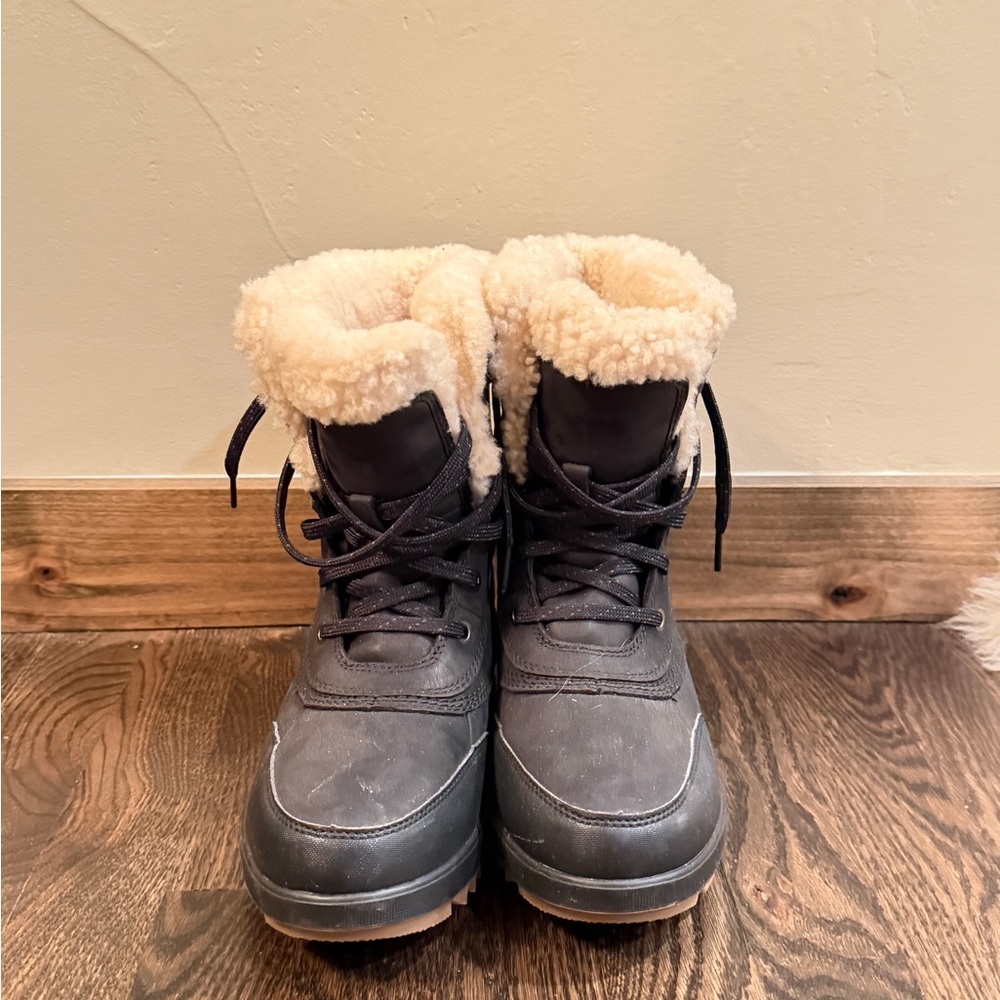 Sorel Black and Cream Winter Boots